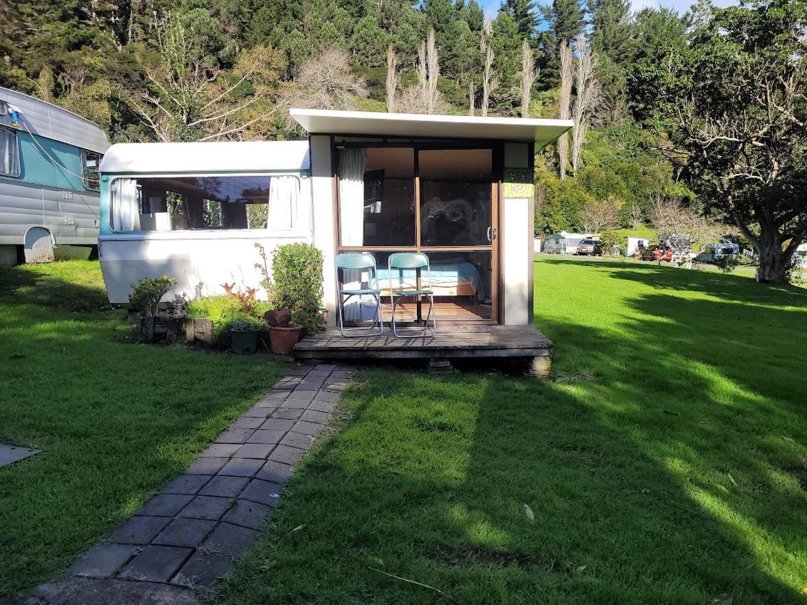 Dickson Holiday Park Темз Екстериор снимка